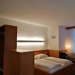Styria - Boutiquehotel Mit Sauna Und Optionaler Halbpension Ξενοδοχείο *